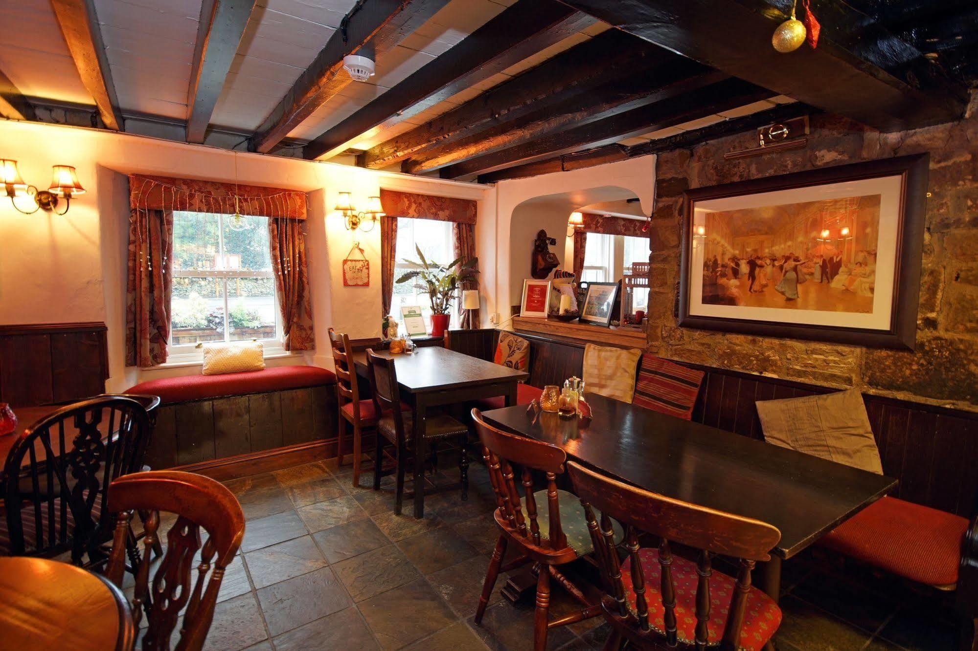 Devonshire Arms Inn Cracoe